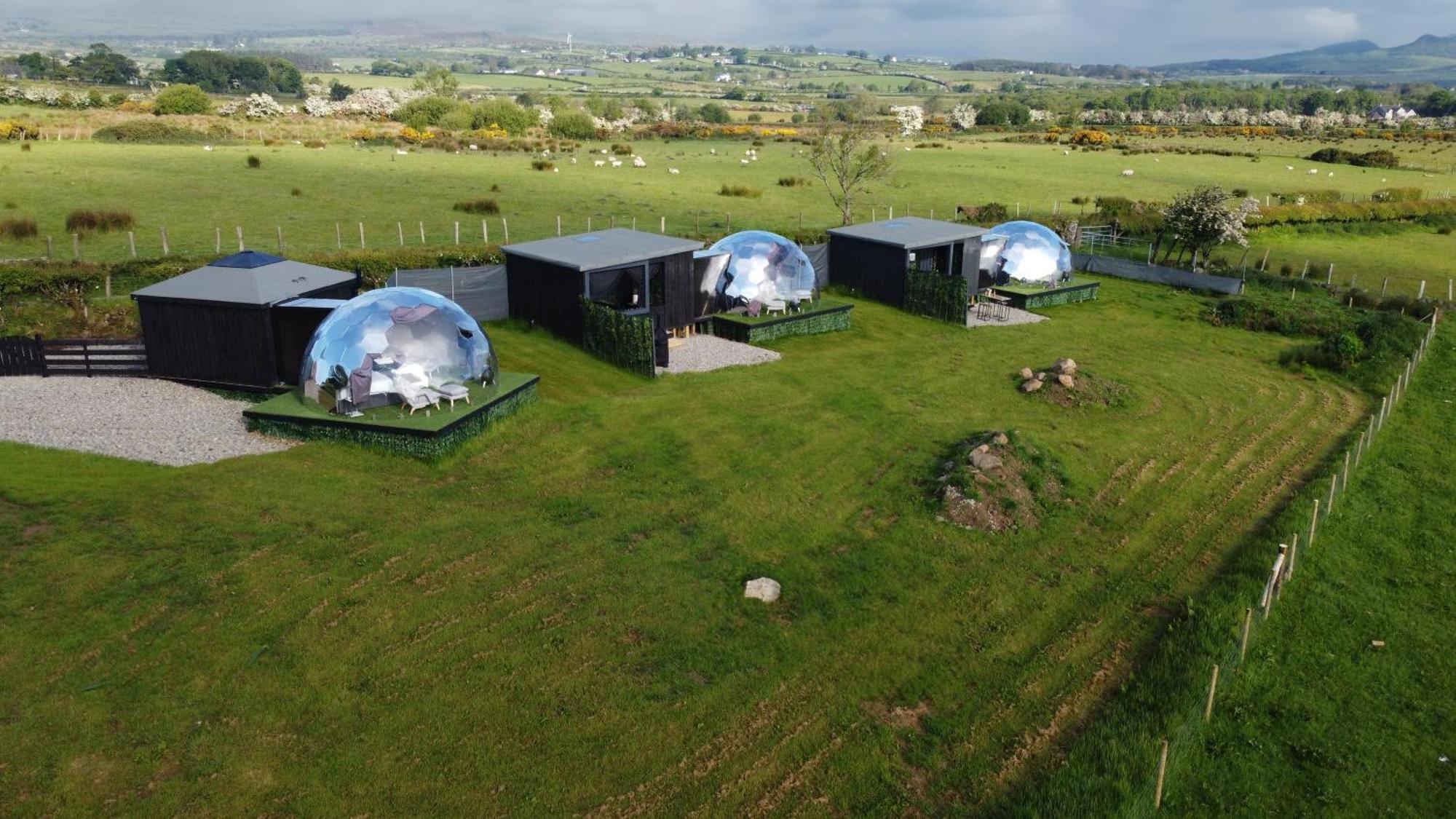 Glamping Domes Hotel Articlave Exterior photo